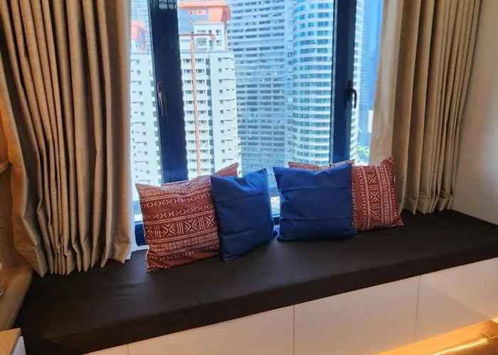 Air Fantasy Sophisticated Chic Family Living 300 Mbps Fast Apartment