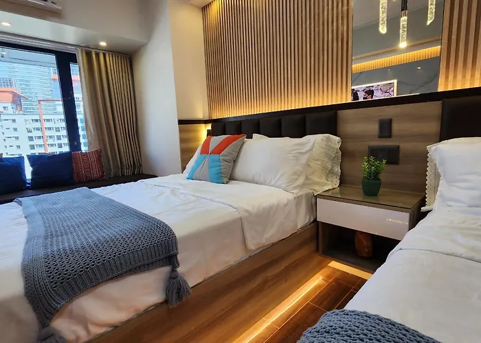 Air Fantasy Sophisticated Chic Family Living 300 Mbps Fast Apartment